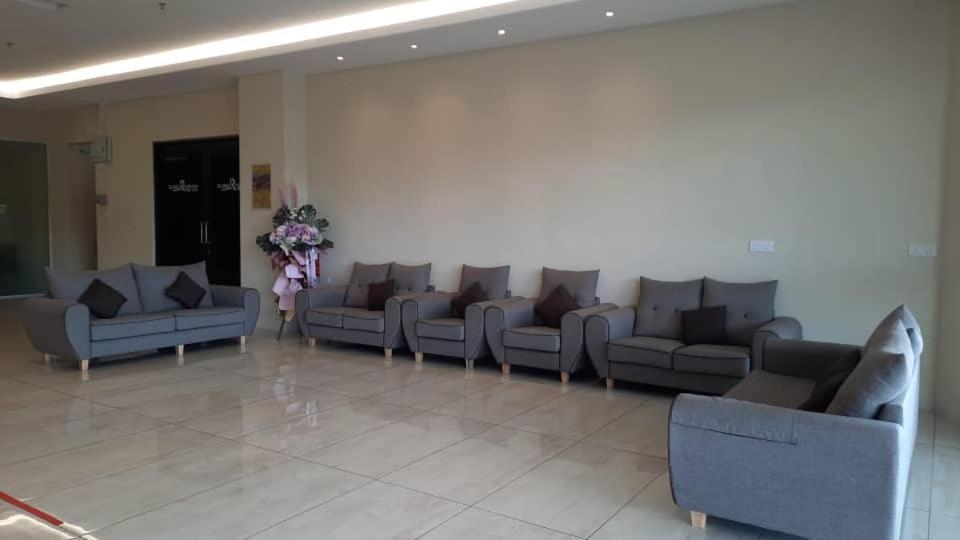 Kluang Riverview Hotel Exterior photo